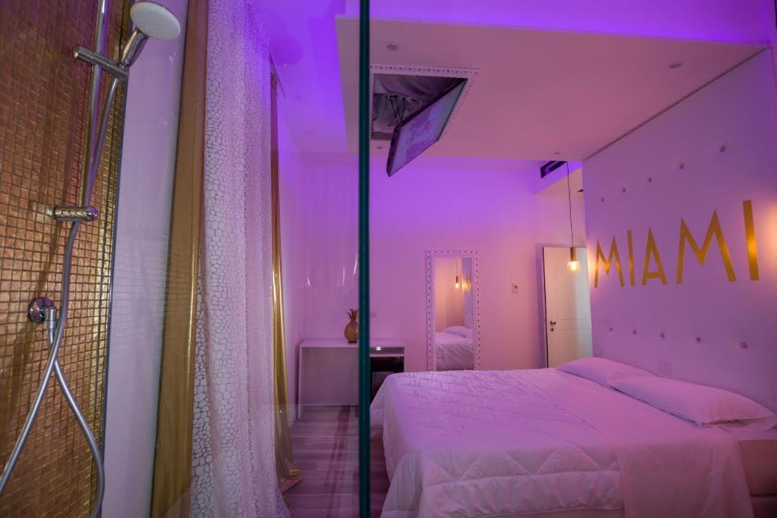 Miami Suite Hotel Bellaria-Igea Marina Exteriör bild