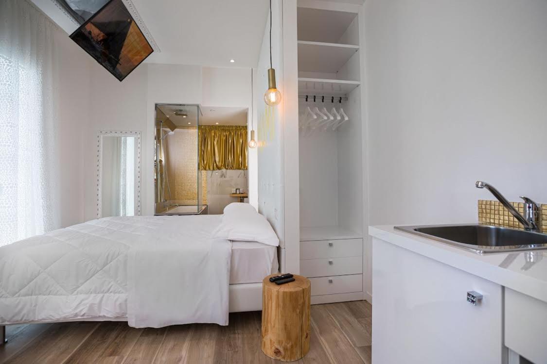 Miami Suite Hotel Bellaria-Igea Marina Exteriör bild